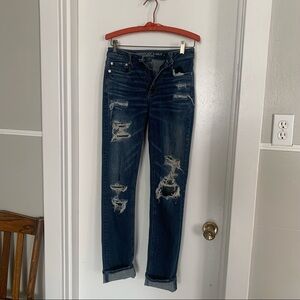 Women’s Size 2 X-Long Distressed American Eagle Jeans
